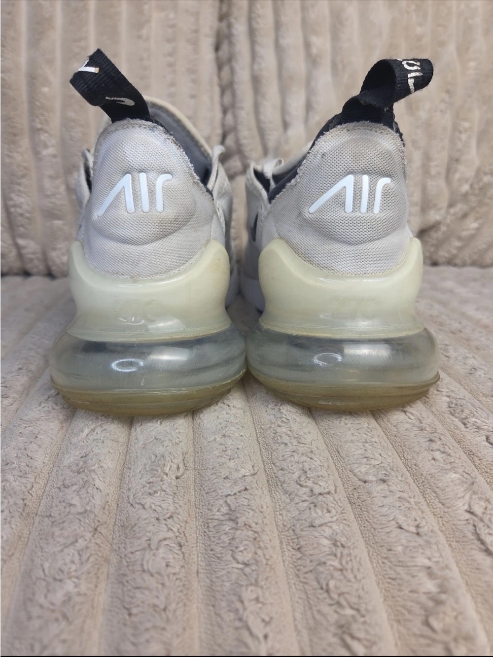 Nike Air Max 270 White Black Low Top Athletic Running Sneakers Men’s Size 9 - Picture 4 of 10